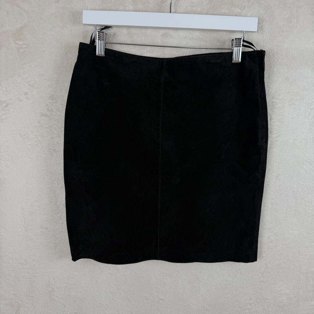 Vintage Y2K Black Suede‎ Leather Mini Skirt Quiet Luxury Model Off Duty NWT